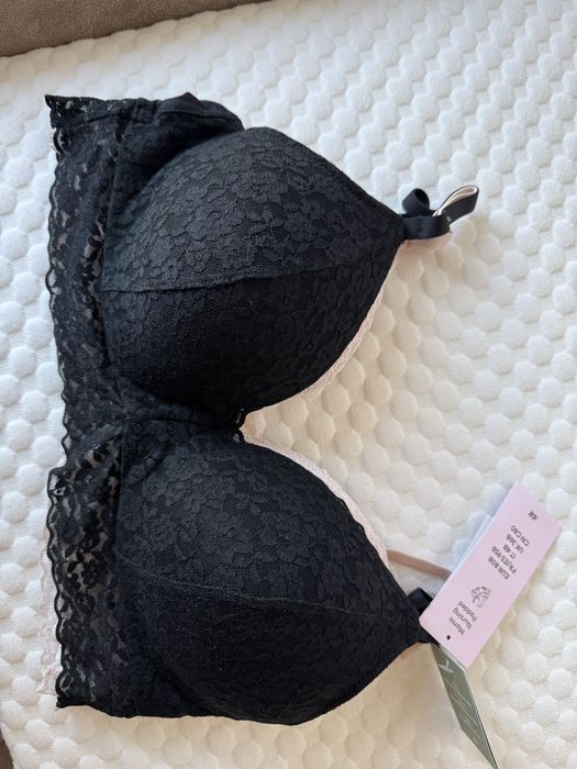 Сутиени за кърмене HM 2 броя нови