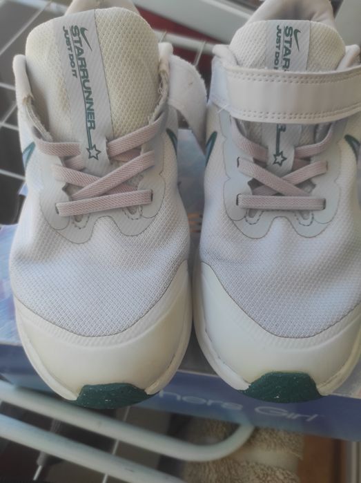 Adidași Nike fete