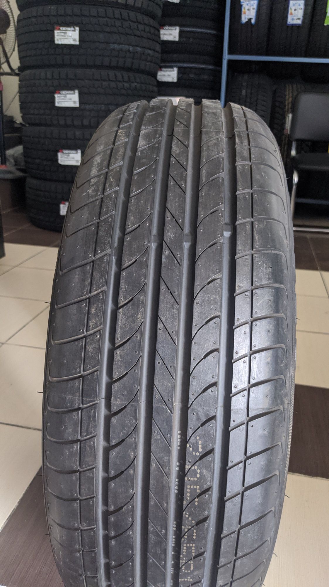 205/65R16 LingLong Китай