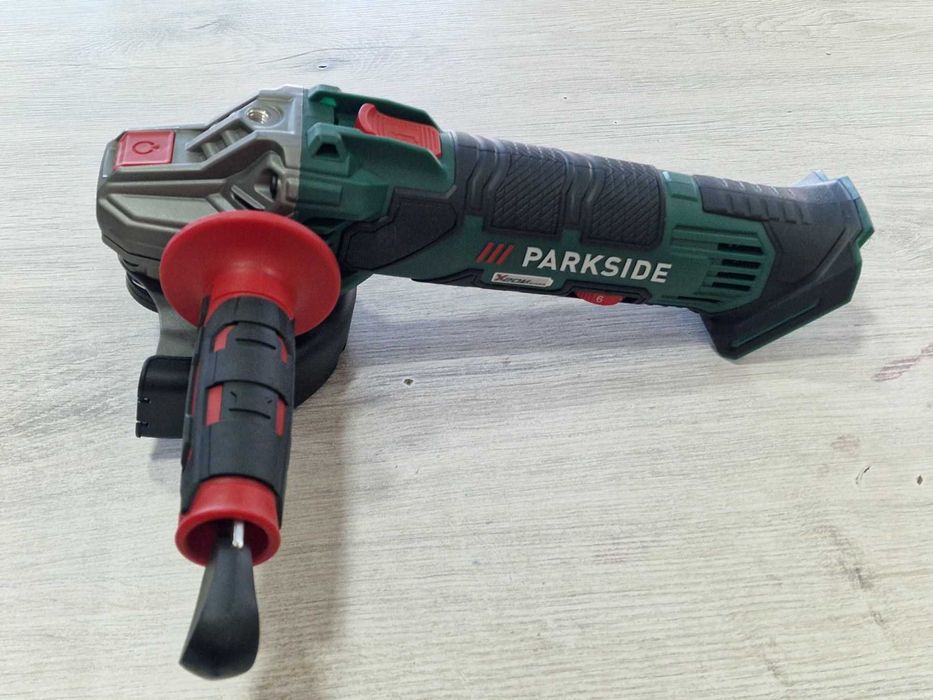 Акумулаторен Ъглошлайф Parkside PWSA 20-Li D4 + зарядно и батерия