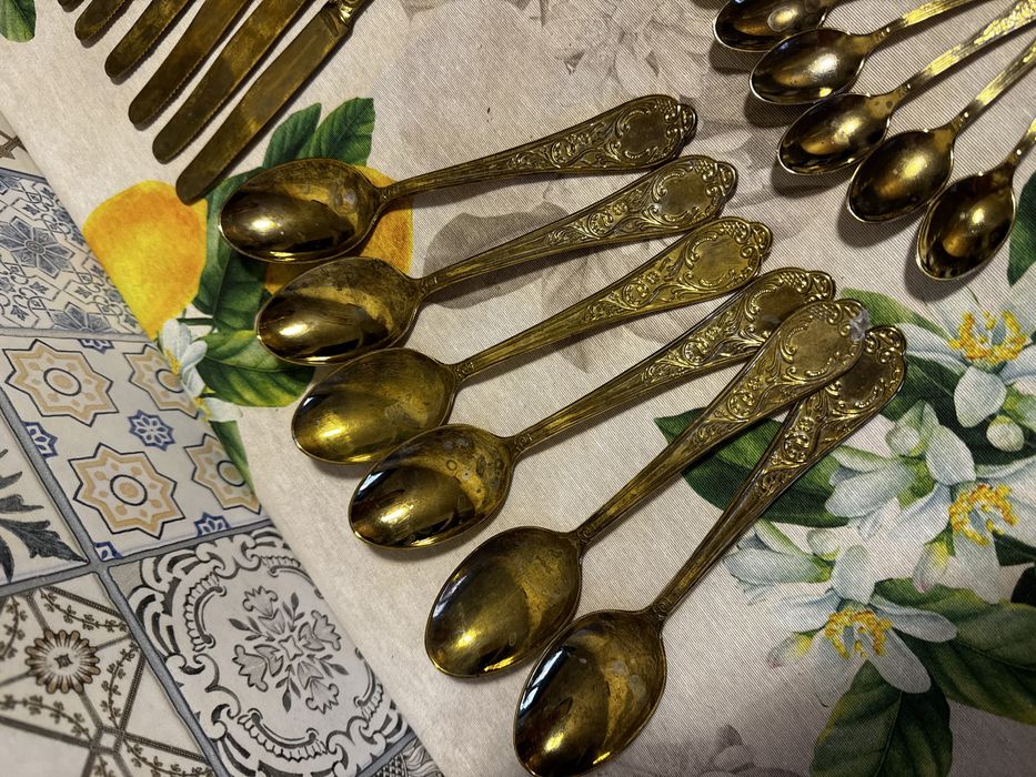Set tacamuri argintate