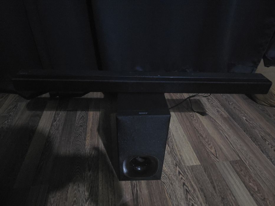 Soundbar Sony със бубуфер 220w
