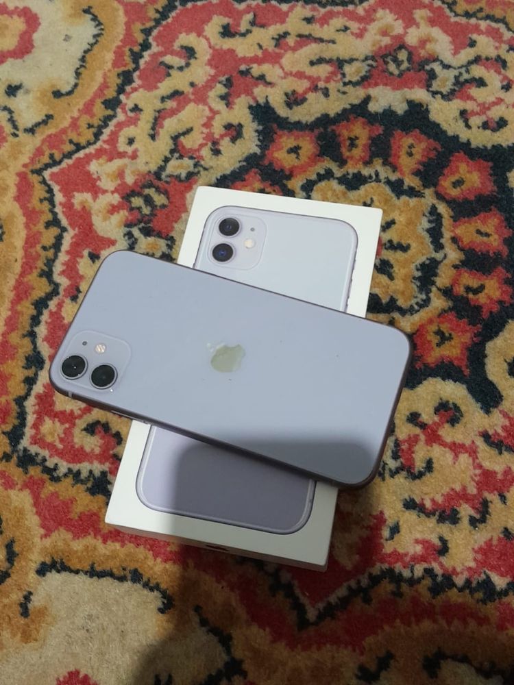 Продается IPhone 11