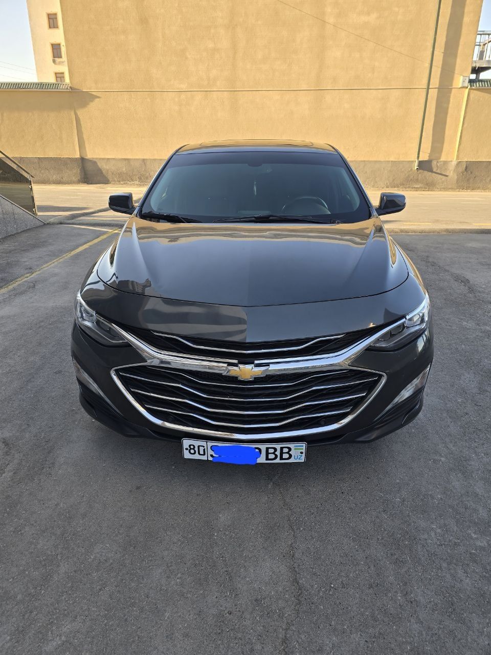 Chevrolet Malibu 2.4 sotiladi