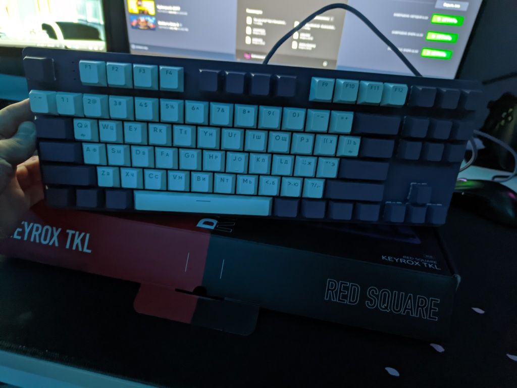 продам клавиатуру Red Square TKL skeleton