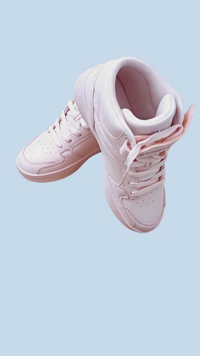 Детски спорти обувки Champion