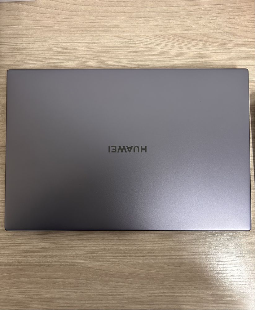 Ноутбук Huawei matebook D 14