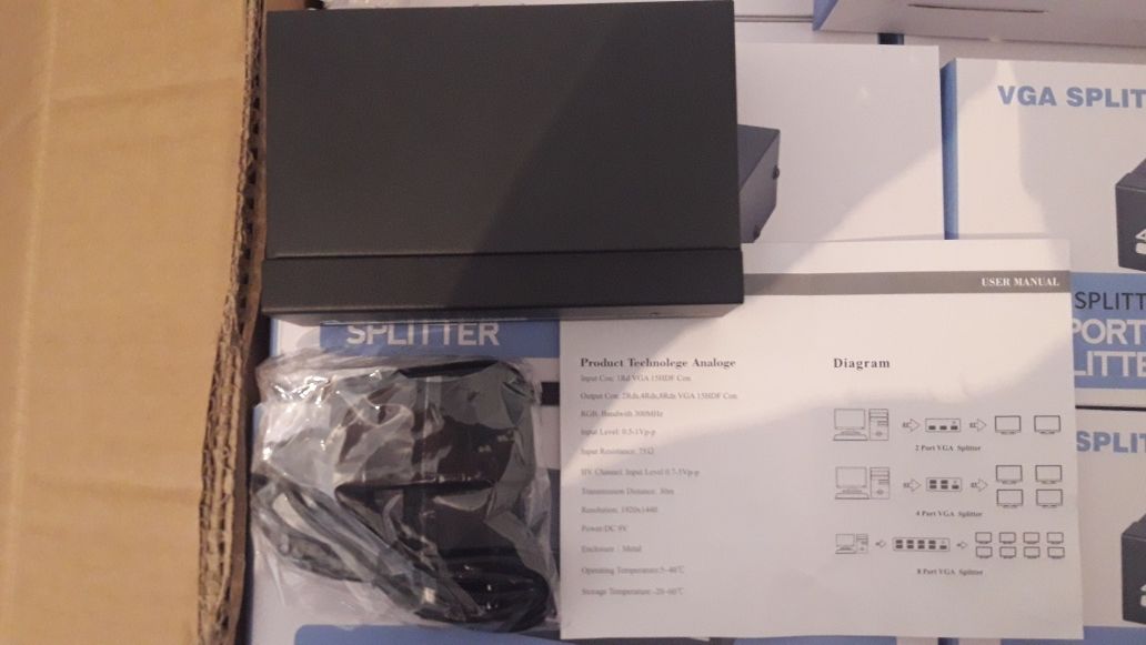 Продам  4 PORT VGA VIDEO SPLITTER  250 MHz. В упаковке