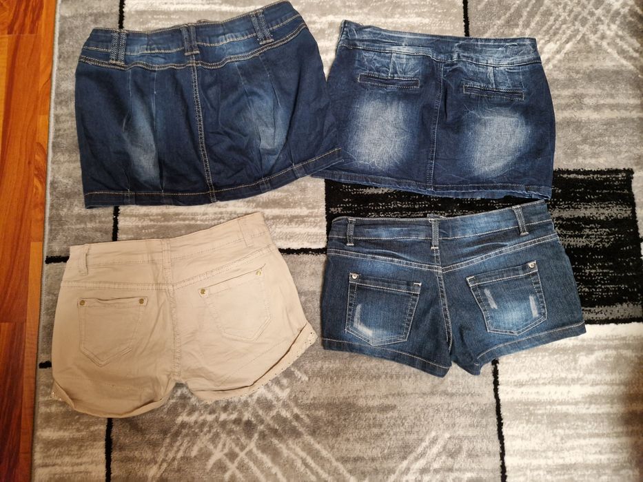 Pantaloni scurti și fustițe de blugi