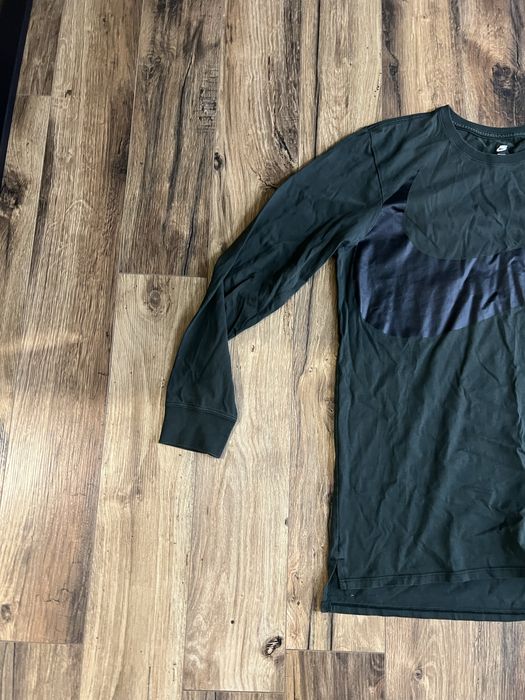 Nike Tee Feill size M