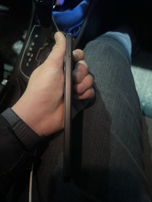 Продам Redmi Note 12