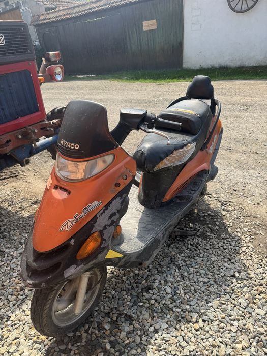 Vand scuter kymko dink 50