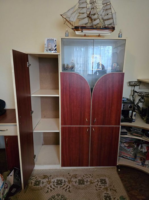 Секция, гардероб, ракла