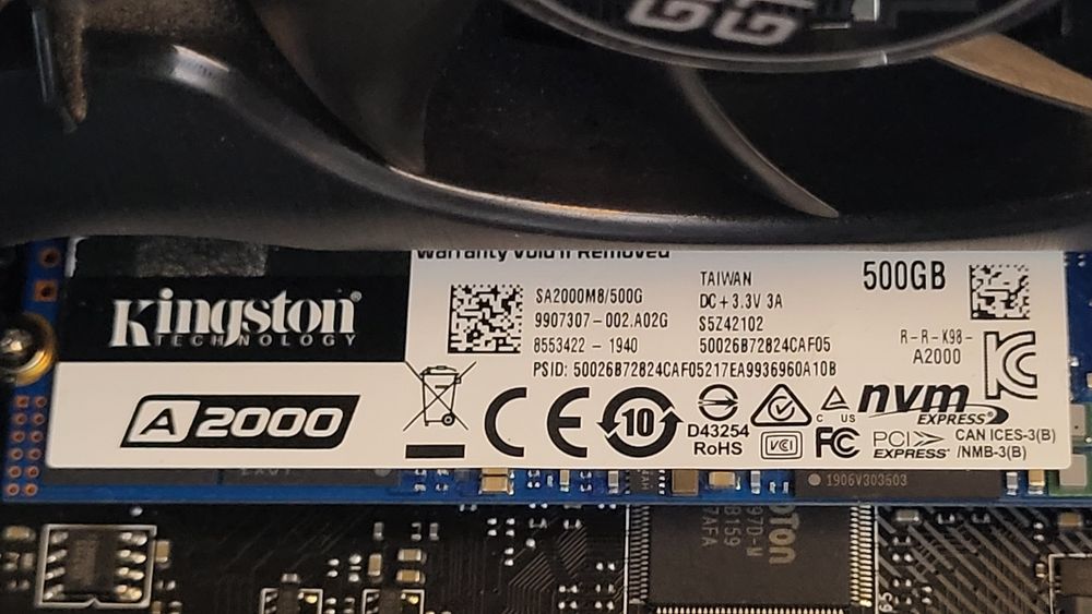 Ryzen 7 5800X, 32GB RAM 3200MHz, 500GB SSD
