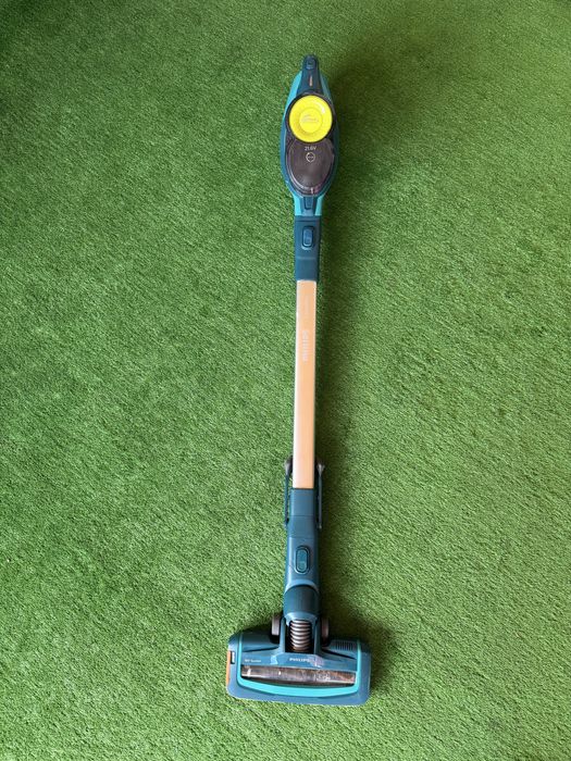 Aspirator vertical PHILIPS SpeedPro 21.6 V PowerCyclone