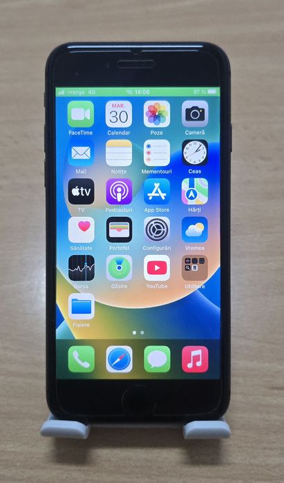 iPhone 8 negru 64 GB