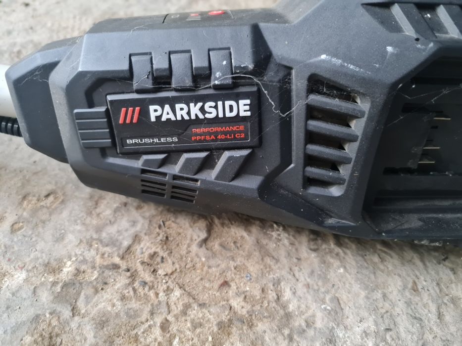Motocoasa electrică parkside
