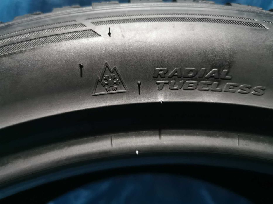 245 45 18 hankook m+s 4 buc