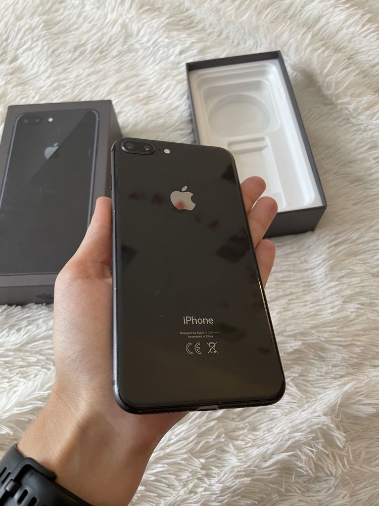 iPhone 8 plus, 256gb, 74%