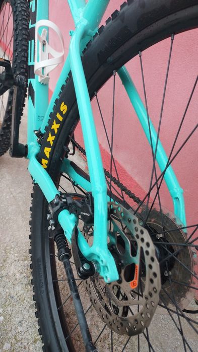 Bicicleta Trek marlin 6 _fac și schimb cu iPhone 14 Pro Max