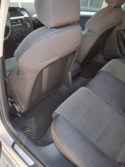 Ауди А4 2.0кубика