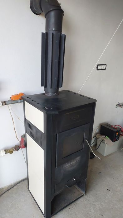 Termosemineu pe lemne, brichete si carbune Fornello