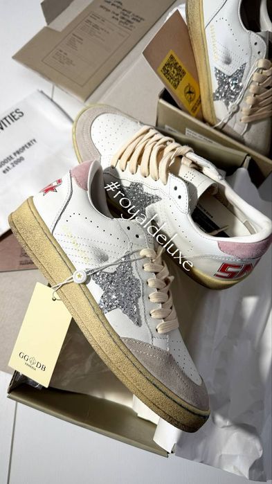 Adidasi dama de piele Golden Goose