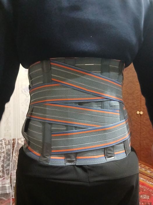 Karset  umrtqa pog'onasi uchun juda foydali belni tekis ushlab turadi