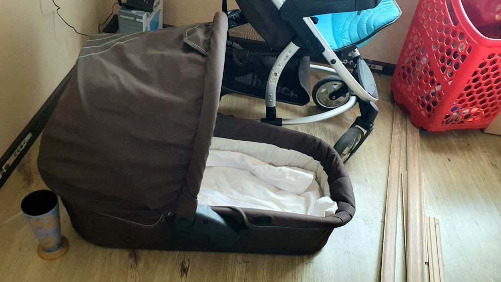 Бебешка / Детска количка Hauck Malibu 3 в 1