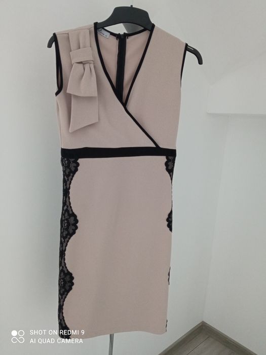 Lot 8 rochii, mărimea S/M