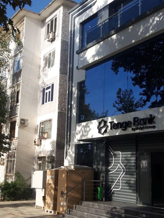 Продается 2 комнатная квартира в центре города