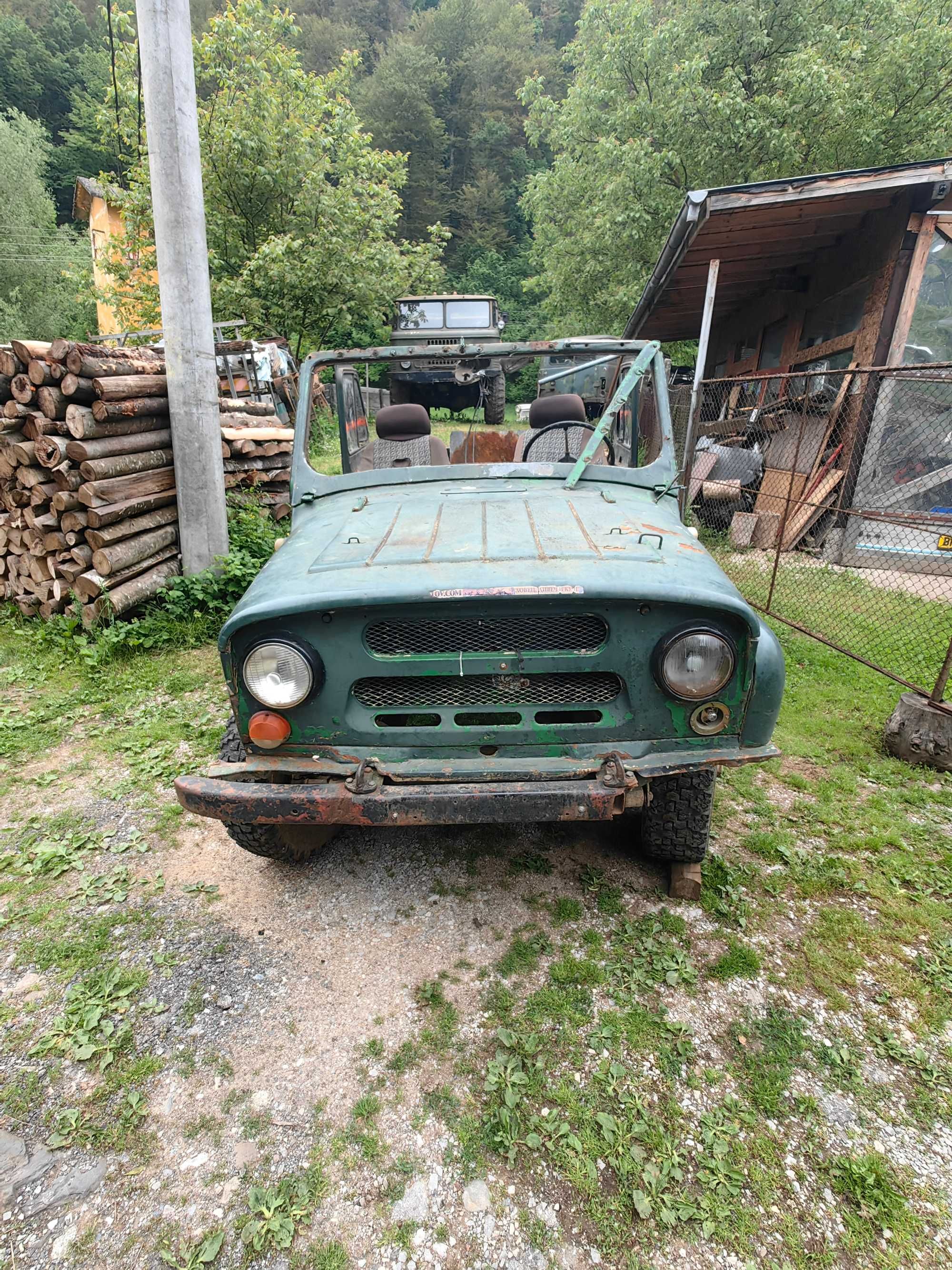 Продавам зжип УАЗ 469