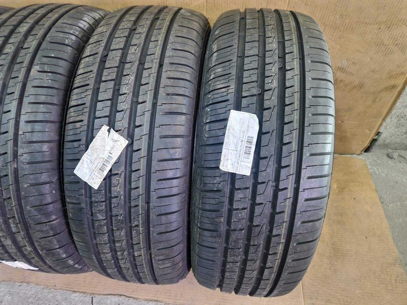 4 Duraturn R18 235/60
нови летни гуми
DOT4823