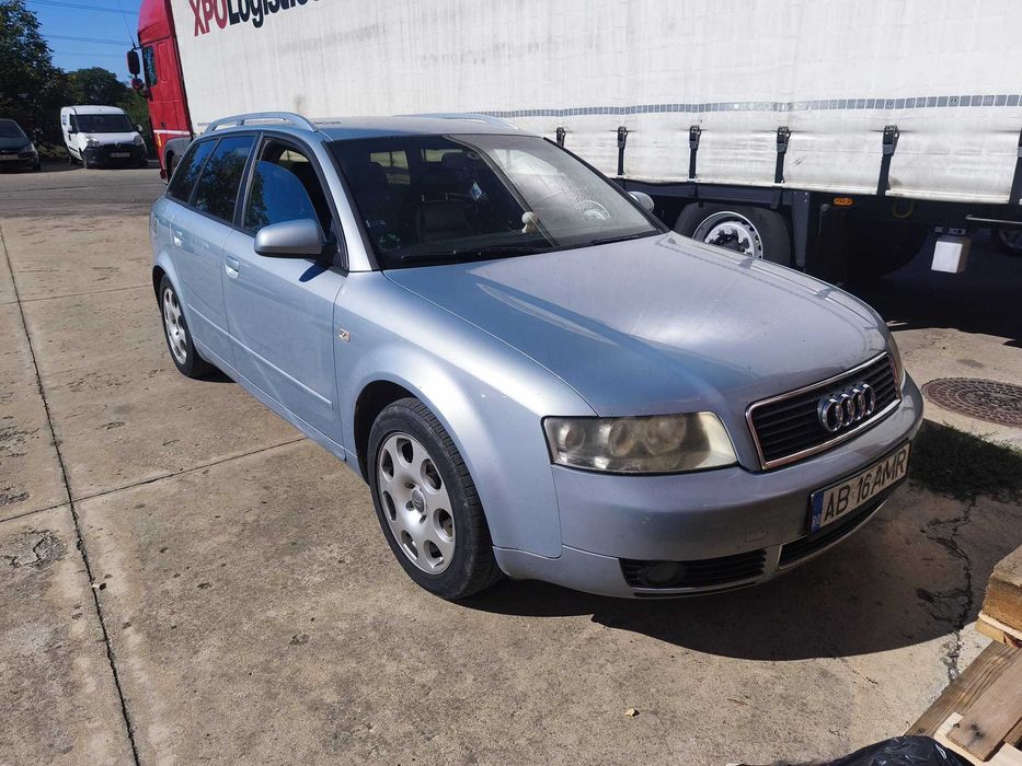 Vând Audi A 4!An de fabricație 2004!