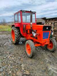 Tractor Universal 650M