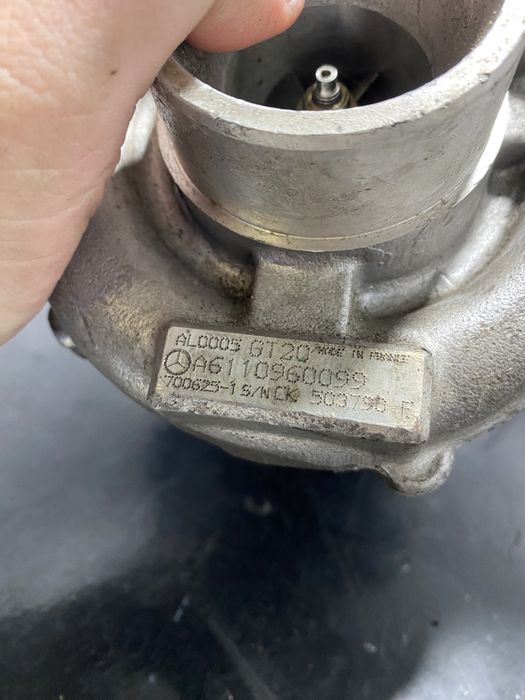 Turbina Mercedes E class W210 E220 A6110960099 1998-2004