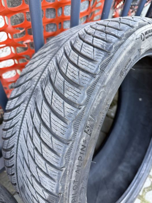 Cauciucuri iarna Michelin Pilot Alpin 5 235/40 R18