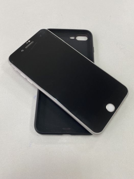 Айфон 8+ (читать описание)