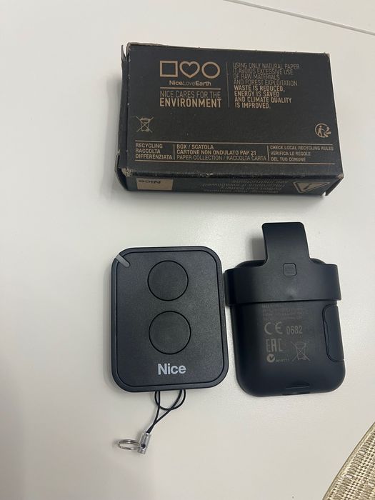 Telecomandă Nice FLO2RE – Nouă, nefolosită