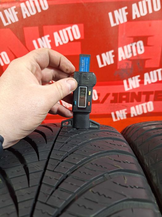 Anvelope VARA IARNA - 215/60/16 - GoodYear - 6 MM - DOT 2016 !