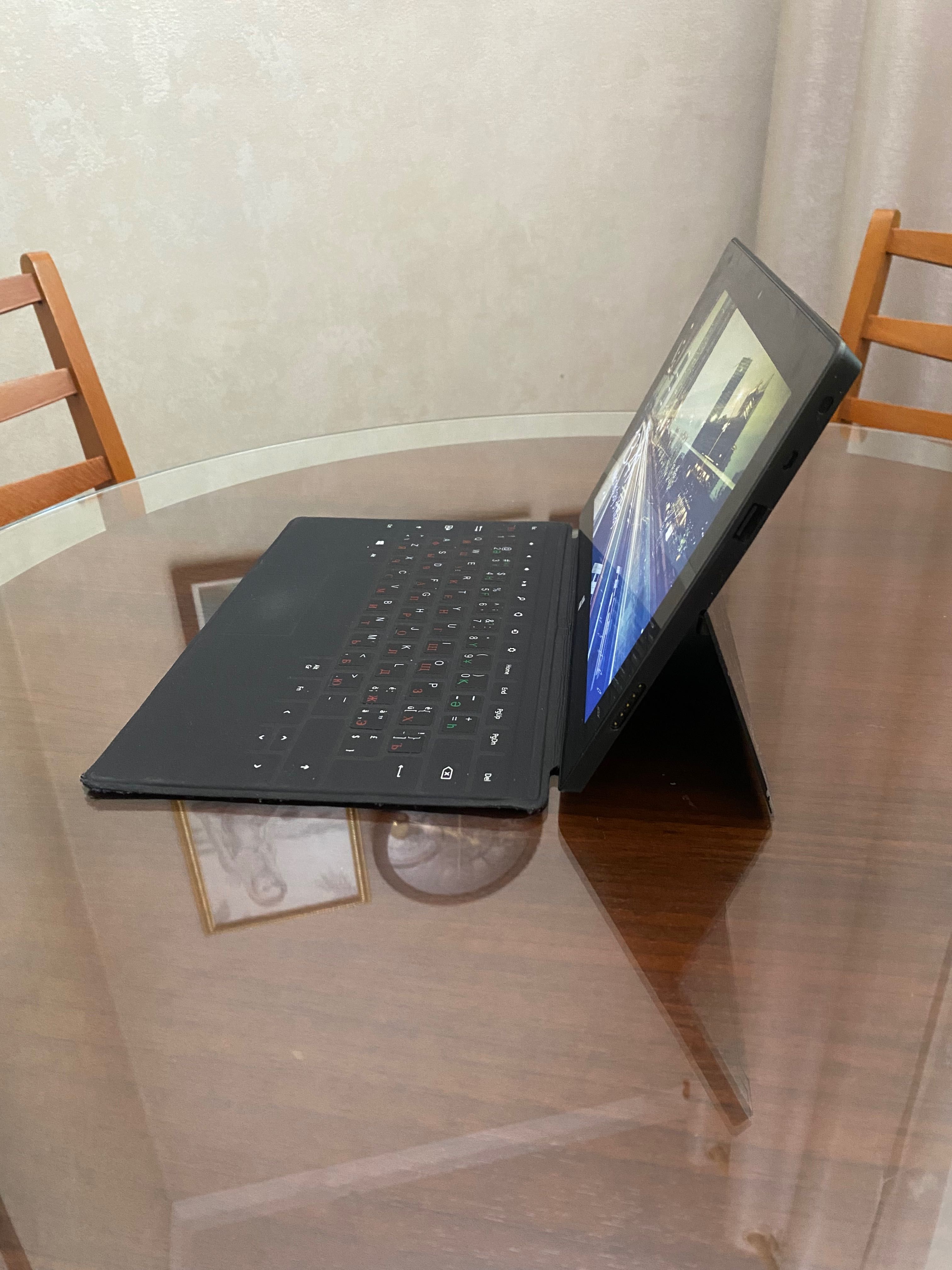 Планшет Microsoft Surface RT 64 Gb