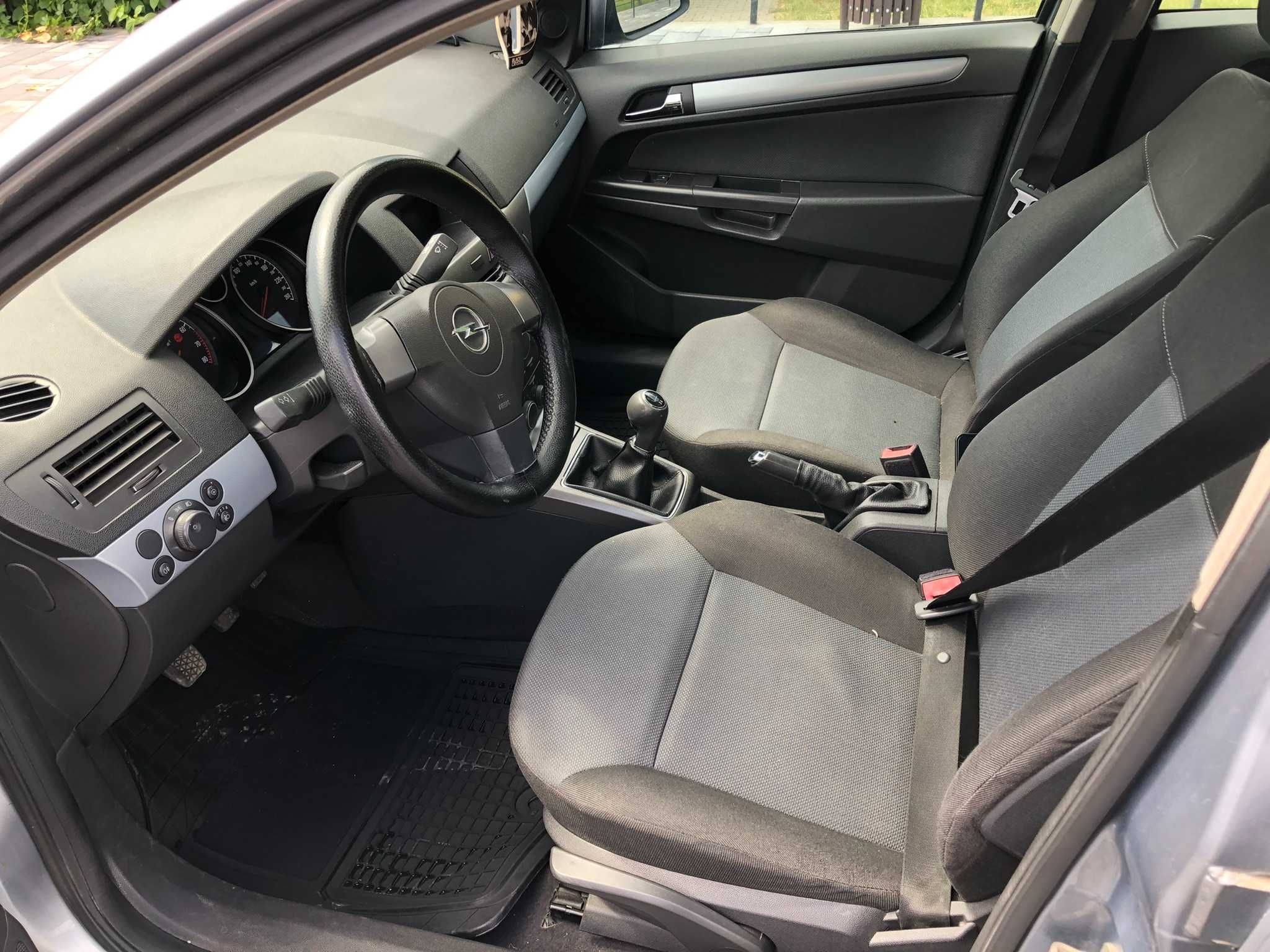 Opel Astra H 1.6 Twinport 160.000km