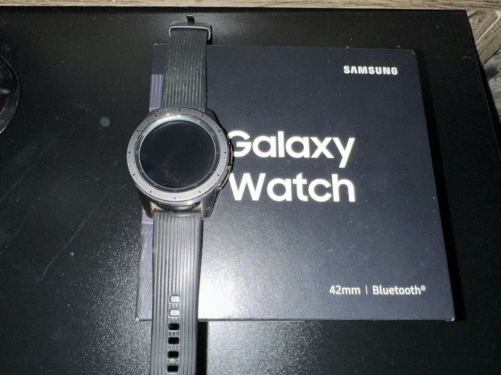 Samsung Galaxy Watch 42mm Midnight Black