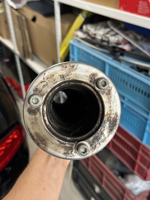 Спортно гърне АRROW