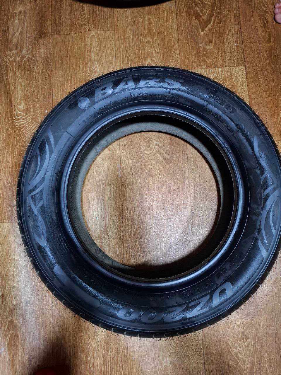 Yangi BARS 195/60R15 avtoshinasi sotiladi