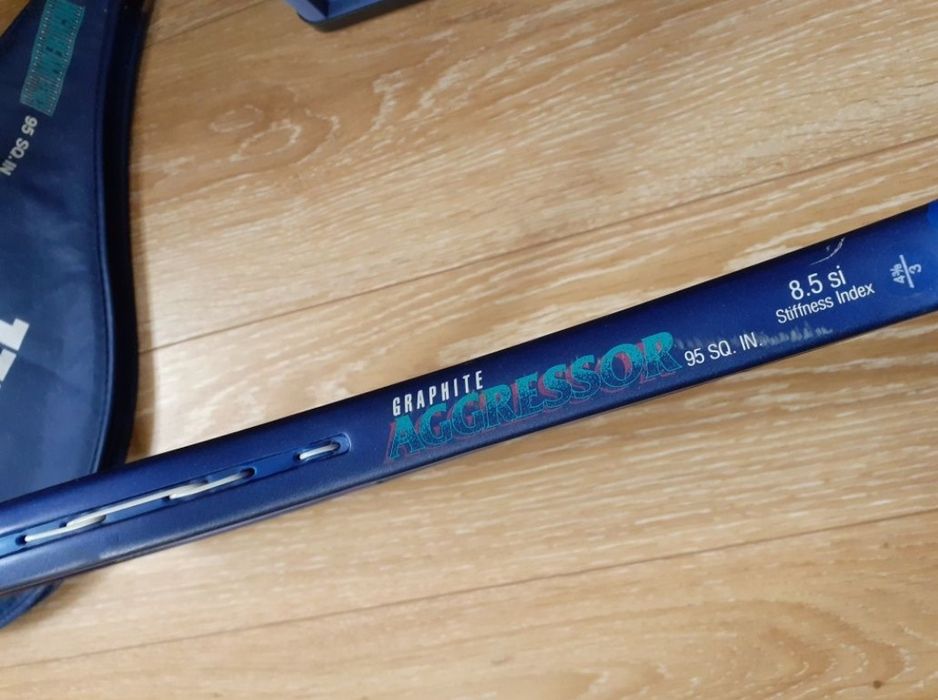 Racheta tenis ca noua Wilson High Beam Series Graphite Aggressor 95