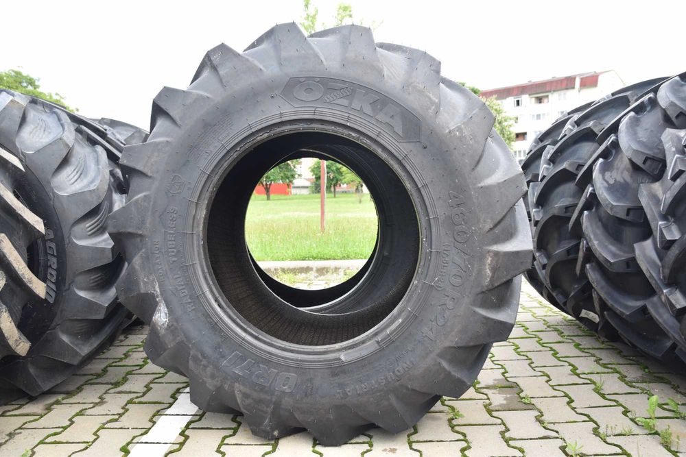 Anvelope de buldo NOI 460/70 R24 OZKA avem si alte marimi 17.5-24
