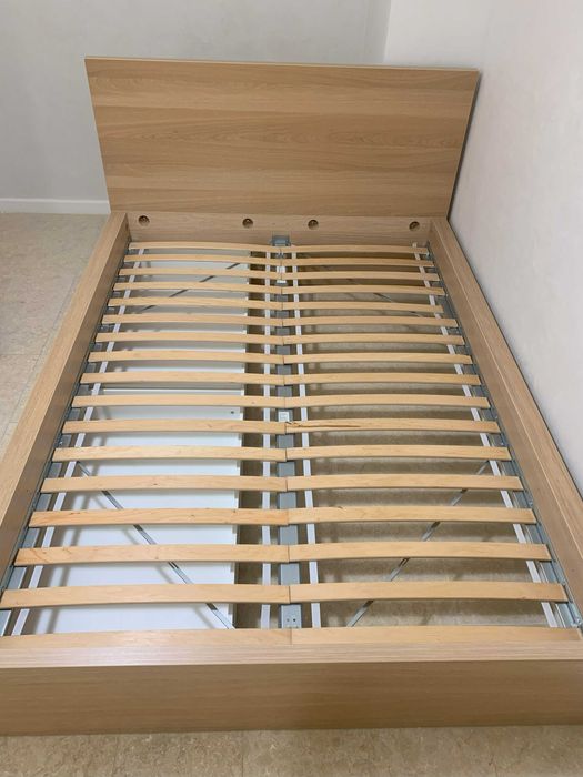 Pat IKEA MALM 140x200 cm cu 2 sertare depozitare