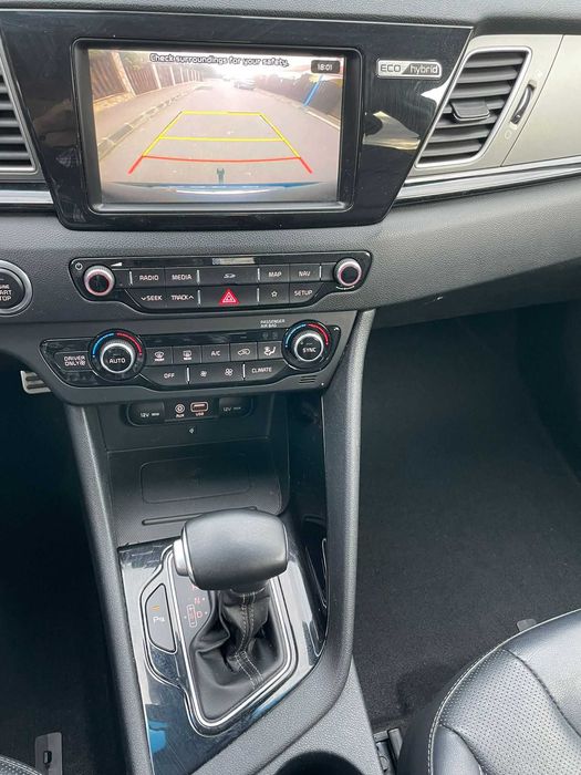 Kia Niro FULL OPTION - VANDUTA - putem aduce asemanatoare la comanda