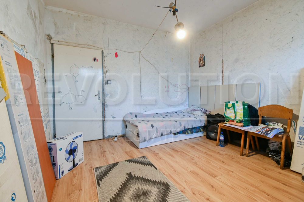 Продава се Тристаен апартамент в София, Люлин 8 - 86 кв.м за 1745 €/кв.м - Снимка #6